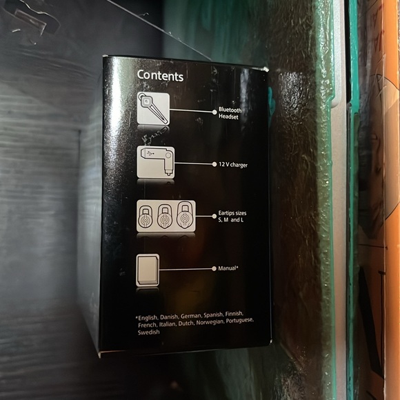 Mini Bluetooth hands free headset from original Mini BMW Group - Picture 10 of 11